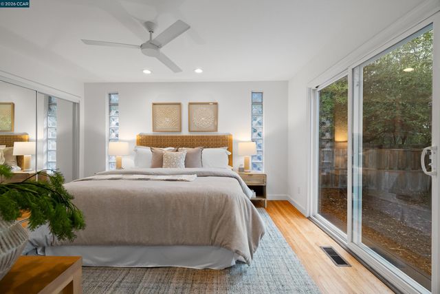 2080 Essenay Ave, Walnut Creek, CA 94597