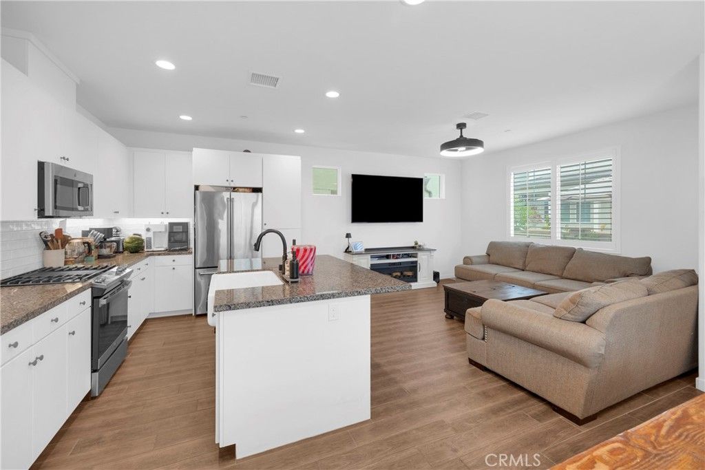 Image 16 of property listing at 511 Sparrowhawk Way, Rancho Mission Viejo, CA 92694