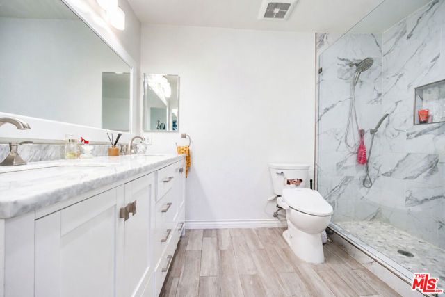 7137 Shoup Avenue 36, West Hills (los Angeles), CA 91307