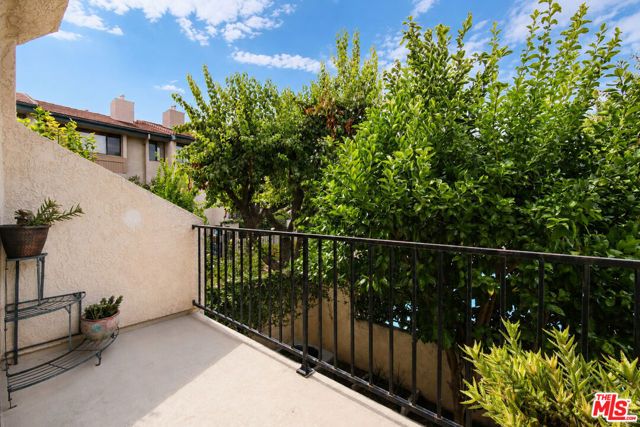 7137 Shoup Avenue 36, West Hills (los Angeles), CA 91307