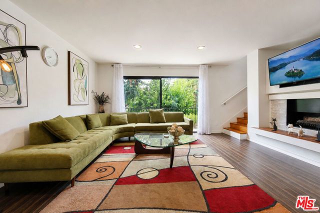 7137 Shoup Avenue 36, West Hills (los Angeles), CA 91307
