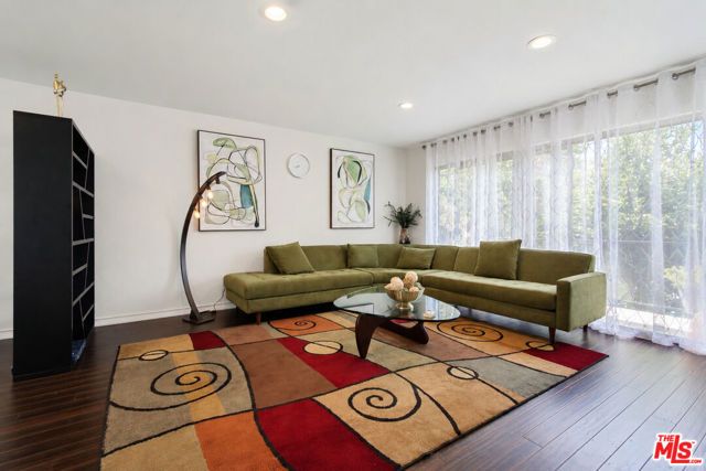 7137 Shoup Avenue 36, West Hills (los Angeles), CA 91307