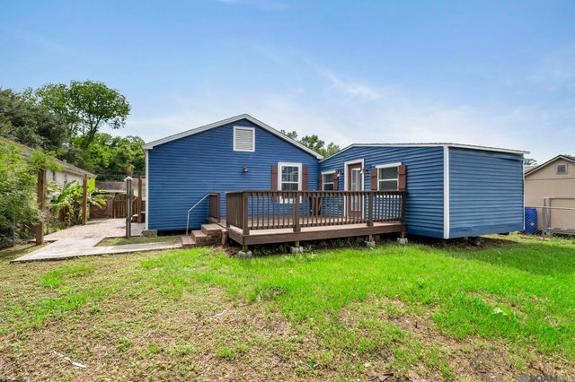 23339 Iberville St, Plaquemine, LA 70764