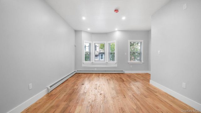506 E 183rd Street, Bronx, NY 10458