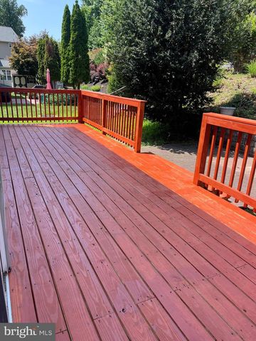 705 CARRIAGE CIR, Upper Chichester, PA 19014