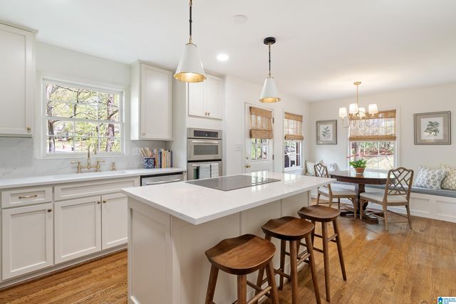 3400 WATER OAK DRIVE, Vestavia Hills, AL 35243