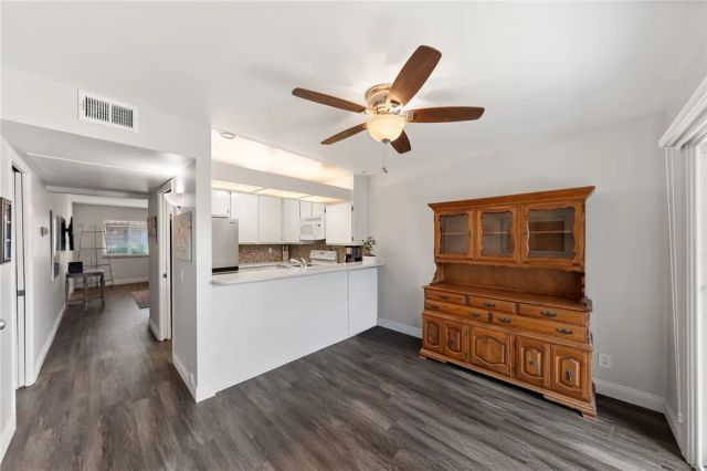 1089 W Pine E, Upland, CA 91786