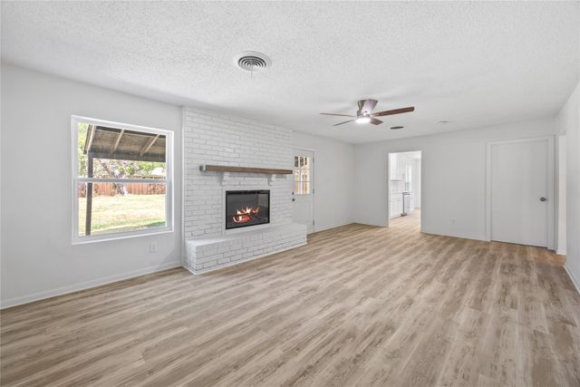 5748 Wimbleton Way, Fort Worth, TX 76133