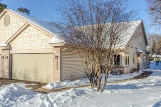 1513 Pine Pointe, White Bear Lake, MN 55110