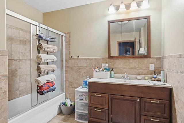 314 WASHINGTON Street, Davenport, IA 52802