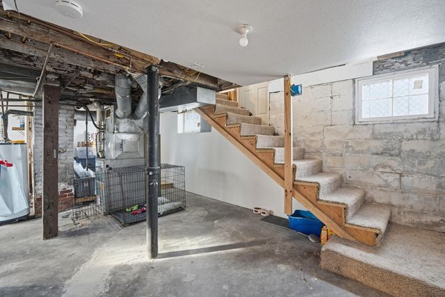 314 WASHINGTON Street, Davenport, IA 52802