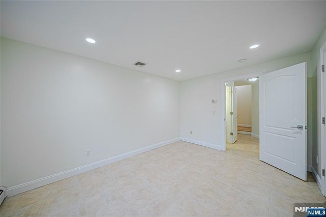 47 Columbus Drive, Tenafly, NJ 07670