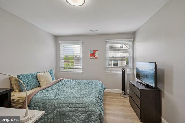 1669 BLUE JAY LN, Cherry Hill, NJ 08003