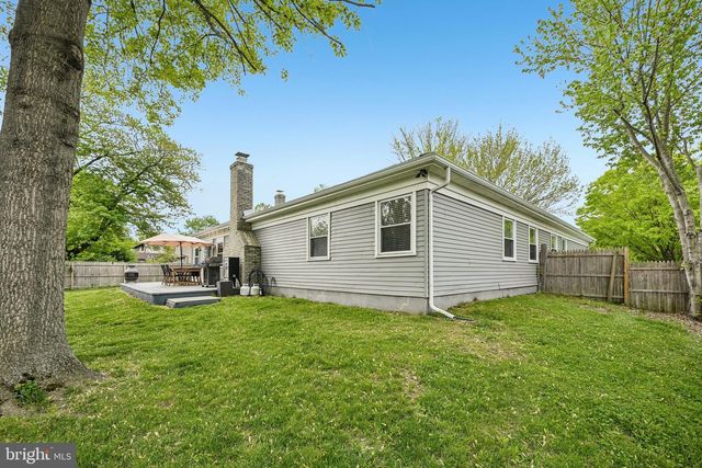 1669 BLUE JAY LN, Cherry Hill, NJ 08003