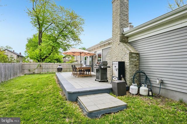 1669 BLUE JAY LN, Cherry Hill, NJ 08003
