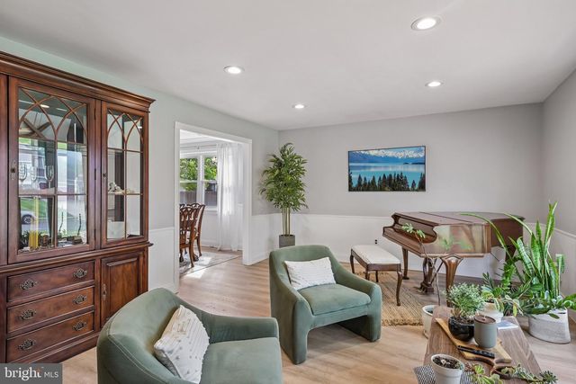 1669 BLUE JAY LN, Cherry Hill, NJ 08003