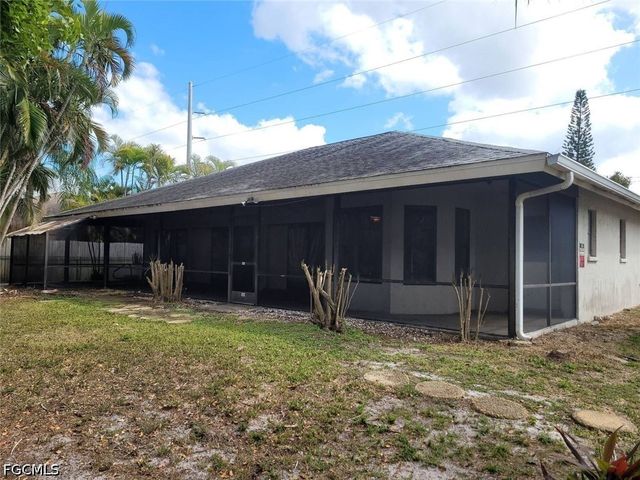 1715 Hancock Bridge PKWY, Cape Coral, FL 33990