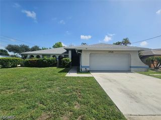 1715 Hancock Bridge PKWY, Cape Coral, FL 33990