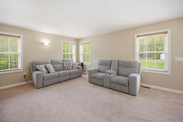 23 Phillips Road, Sandown, NH 03873