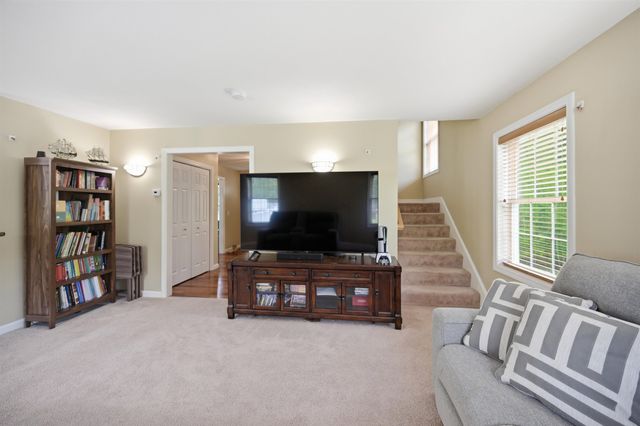 23 Phillips Road, Sandown, NH 03873
