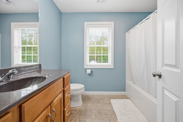 23 Phillips Road, Sandown, NH 03873