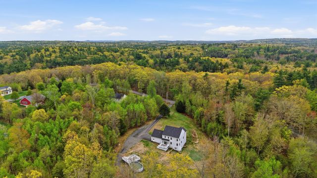 23 Phillips Road, Sandown, NH 03873