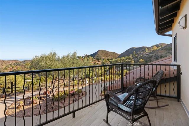 33315 Decker School, Malibu, CA 90265