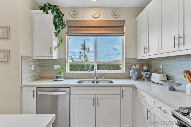 8605 Chaparral Way, Santee, CA 92071