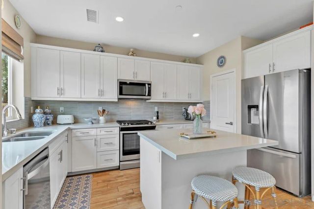 8605 Chaparral Way, Santee, CA 92071