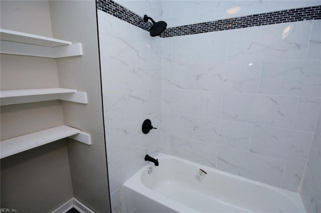 110 E Bay AVE, Norfolk, VA 23503