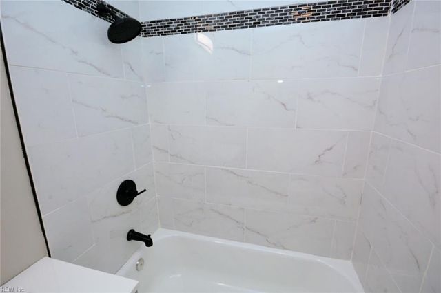 110 E Bay AVE, Norfolk, VA 23503