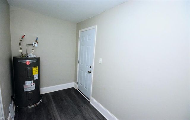 110 E Bay AVE, Norfolk, VA 23503