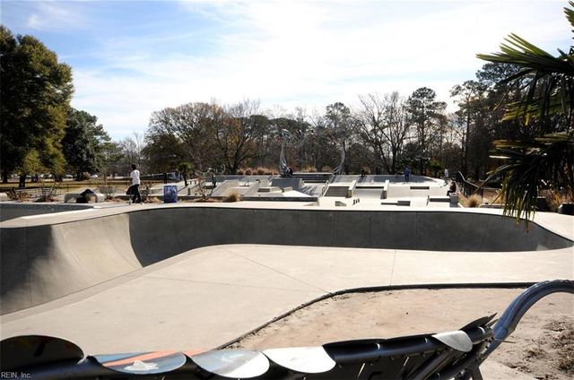 110 E Bay AVE, Norfolk, VA 23503