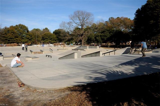 110 E Bay AVE, Norfolk, VA 23503