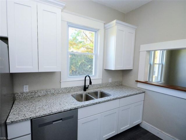 110 E Bay AVE, Norfolk, VA 23503