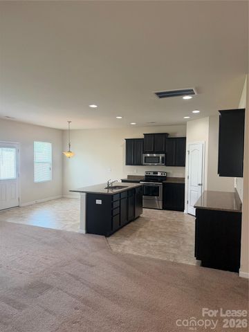 12822 Longstraw Road, Charlotte, NC 28227