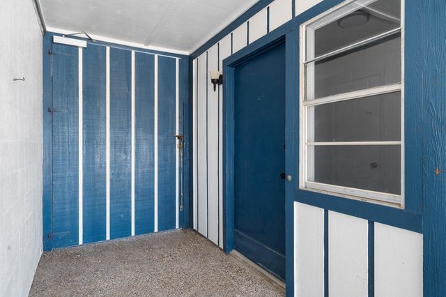 318 W Cotter Ave 2, Port Aransas, TX 78373