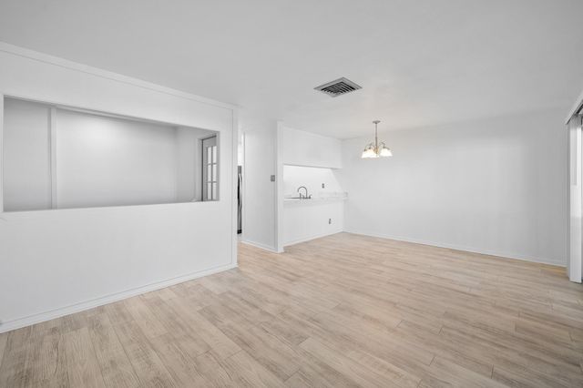 318 W Cotter Ave 2, Port Aransas, TX 78373