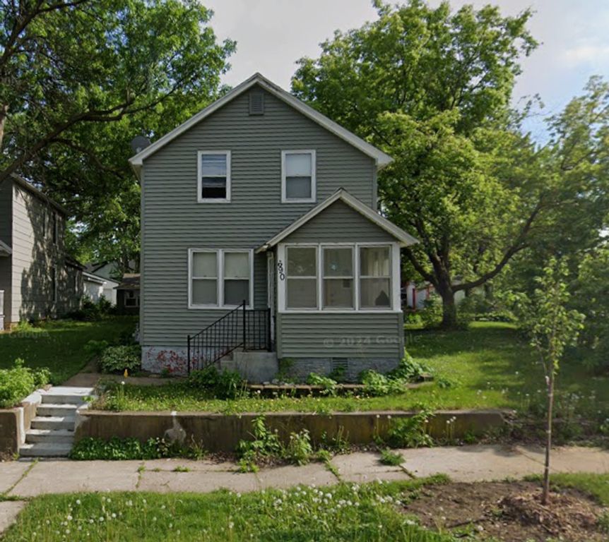 690 Watson Avenue, Saint Paul, MN 55102