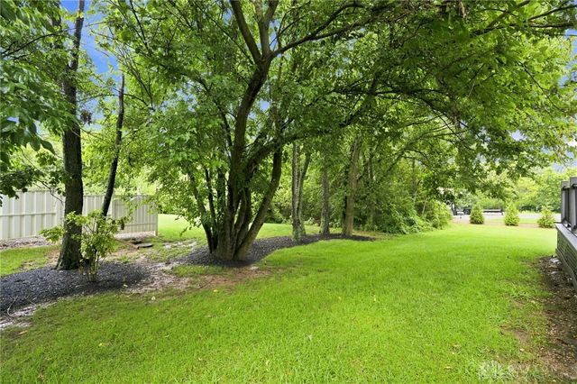 2338 Pointview Court, Lebanon, OH 45036