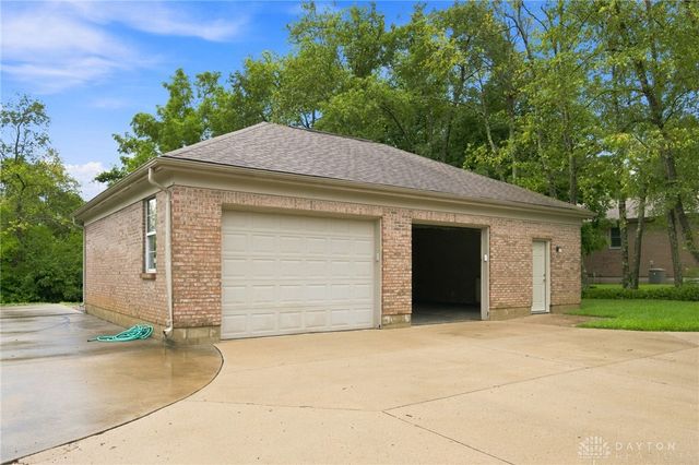2338 Pointview Court, Lebanon, OH 45036