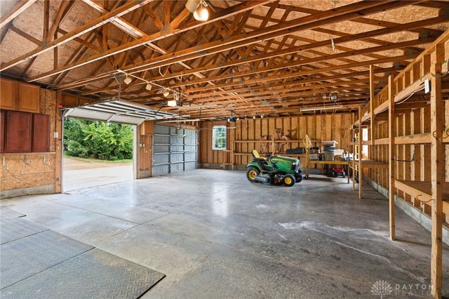 2338 Pointview Court, Lebanon, OH 45036