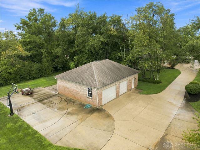 2338 Pointview Court, Lebanon, OH 45036
