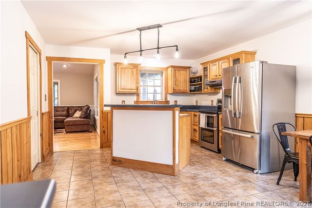 707 Alexander Drive, Aberdeen, NC 28315