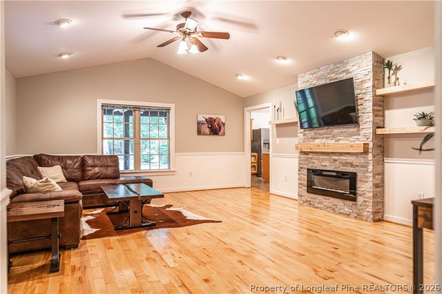 707 Alexander Drive, Aberdeen, NC 28315