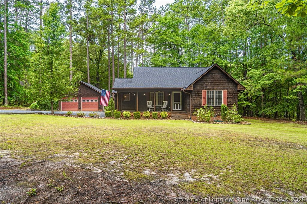 707 Alexander Drive, Aberdeen, NC 28315