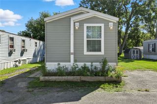 405 Lakeshore Drive, Canandaigua Town, NY 14424