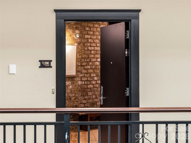 21 Battery Park Avenue 708, Asheville, NC 28801