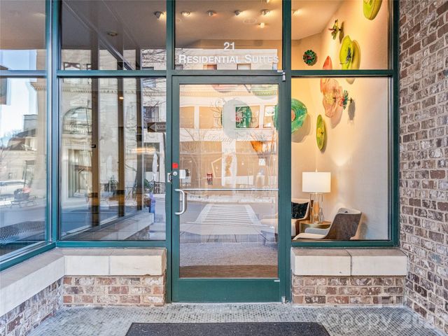 21 Battery Park Avenue 708, Asheville, NC 28801