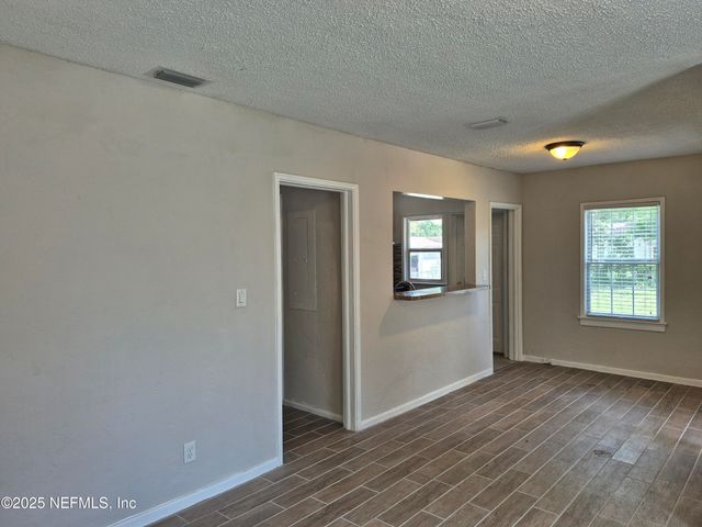 4717 CAMBRIDGE Road, Jacksonville, FL 32210
